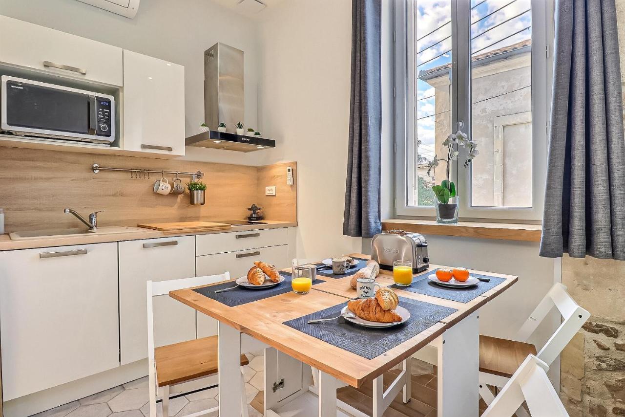 Apartament Appart Cosy Terrasse Gare De Nîmes Zewnętrze zdjęcie