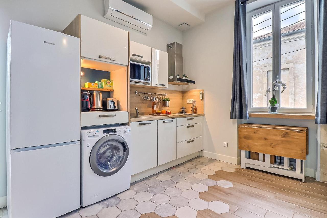 Apartament Appart Cosy Terrasse Gare De Nîmes Zewnętrze zdjęcie